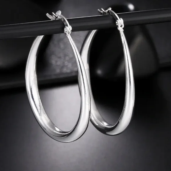 925 Oval Hoop Silver Earrings NEW - Picture 2 of 3